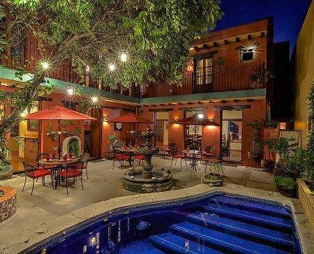 Casa De Leyendas (Adults Only) 马萨特兰 外观 照片