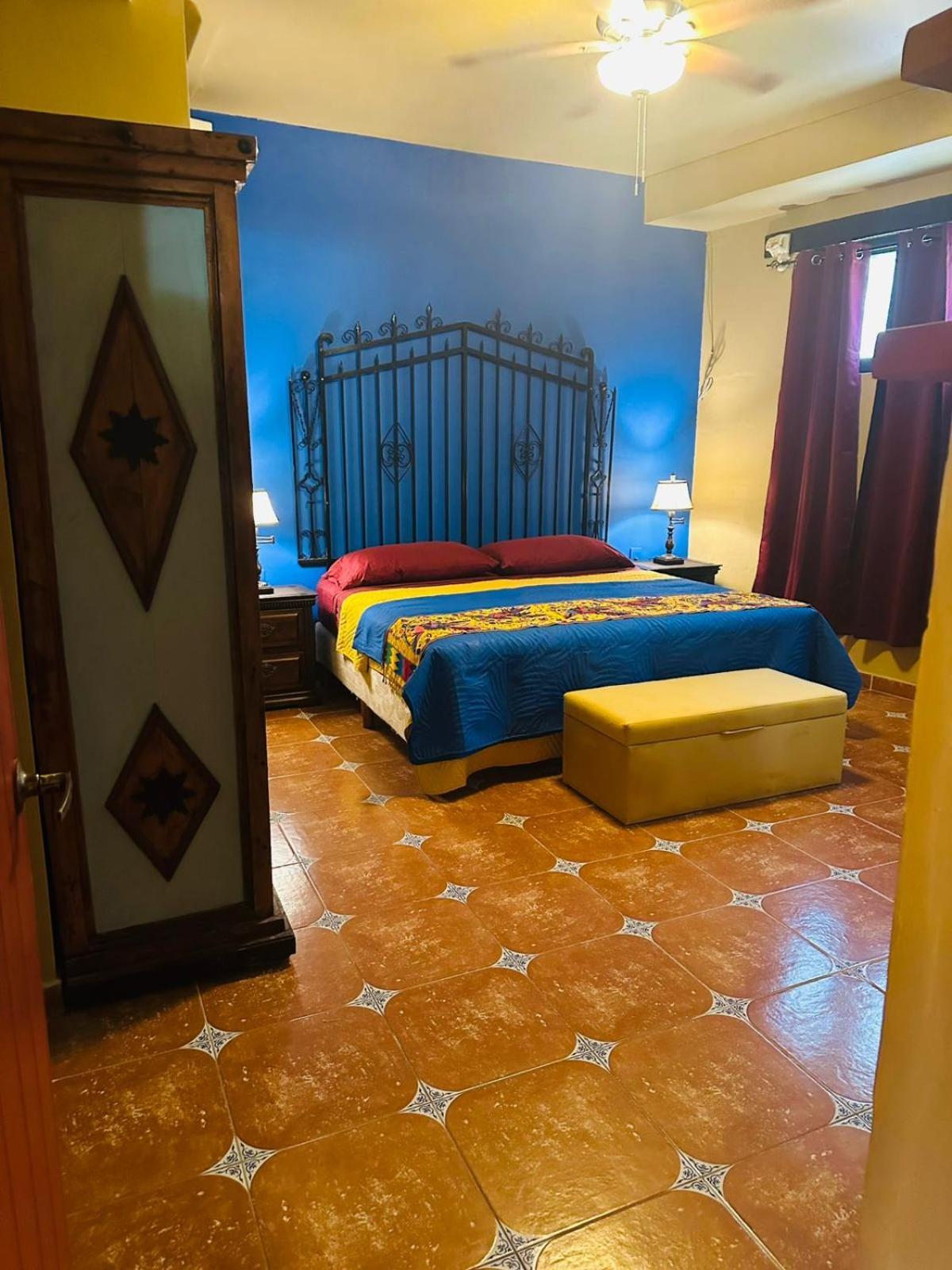 Casa De Leyendas (Adults Only) 马萨特兰 外观 照片